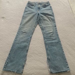 Zara Slim Flared Slitted High Rise Jeans